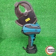 ✨マキタ　中古　TC101DRG　充電式 ケーブルカッタ　切断機　18V 6.0Ah　バッテリー/充電器/肩掛けベルト付✨うるま市田場✨の画像