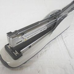 MAX パワーフラットホッチキス HD-35DF グレー 30枚とじ フラットクリンチ 文房具 事務用品 札幌市 白石店の画像