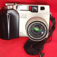 OLYMPUS　CAME    C-2040の画像