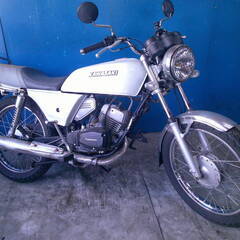 KAWASAKI KH125 白 格安提供車 半額配送キャンペー...