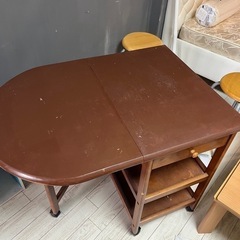 机　サイドテーブル