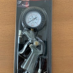 ゲージ付き　タイヤチェッカー　車、バイク用　カー用品　メンテナンスに