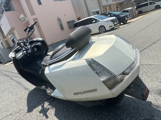 ⭐︎激安低走行⭐︎ ヤマハマグザム大人気ホワイト (Runup) 初芝の 