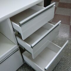 キッチンボード(引出しソフトクローズ）