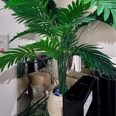 ヤシの木　フェイクグリーン　観葉植物