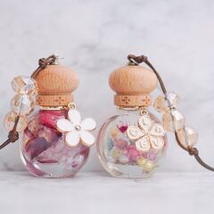 【アトリエべる国立駅前教室】🫙🫧瓶の中に草花と液体を入れて…
