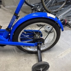 子供用自転車People　16インチ　舵取り押し手棒付き・補助付きの画像