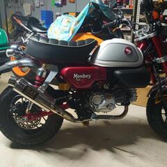 モンキー125  ヨシムラマフラー  右サイドカバーの画像