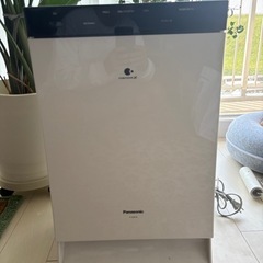 Panasonic 加湿空気清浄機　F-VXP70