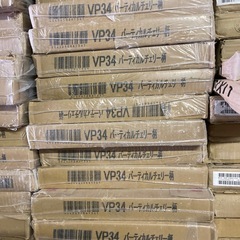 【33㎡分】5ケース東洋テックス フローリング VP34 バーティカルチェリーの画像