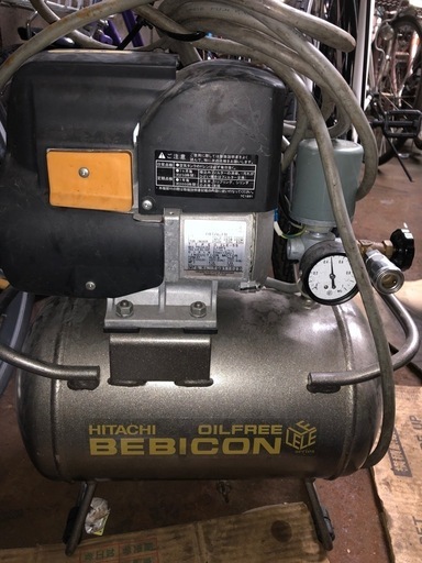 日立　ベビコン　コンプレッサー