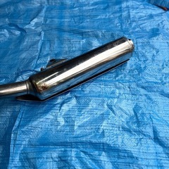 ホーネット250純正サイレンサー