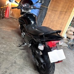 SUZUKI GSR250 自賠R8.12月まで　即乗り出しOK オートバイの画像