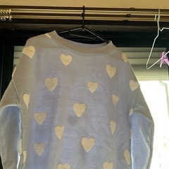 Mサイズの洋服まとめて引き取ってくれる方 の画像