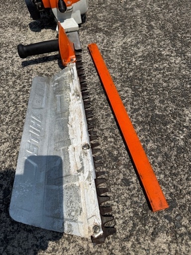 プロ仕様】スチール エンジンヘッジトリマー エンジンバリカン