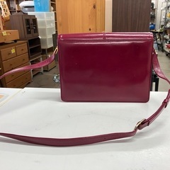 ☆値下げ☆W2505-374 ショルダーバッグ レッド キズ 汚れありの画像