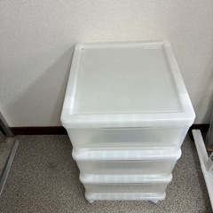 ニトリ クローゼットチェスト 衣装ケース キャスター付き 3段の画像