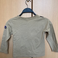 美品【OUTDOOR】ポーチ付きロンTの画像