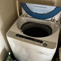 中古　シャープ洗濯機5.５キロ　