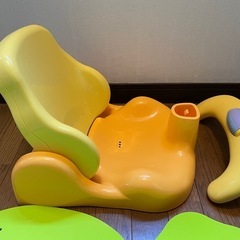 Aprica(アップリカ) バスチェアー 新生児から はじめてのお風呂から使えるバスチェア YE 91593 イエロー の画像