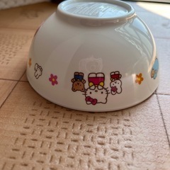 新品　サンリオ❣️キティお茶碗⁉️３個子供用の画像