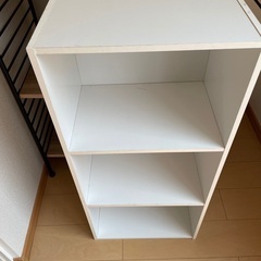 カラーボックス