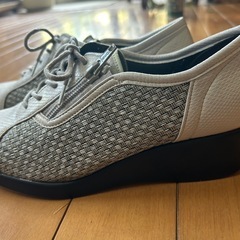 婦人靴　リスのマーク後藤産業ファスナー付き23cm EEEの画像