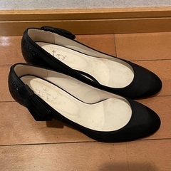 パンプス 黒
