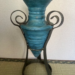 インテリア用の花瓶？ツボ？