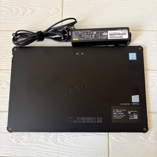 動画視聴タブレット✨資料作成ノートパソコン❣️富士通　arrows Q738 ‼️快速SSD✨zoom対応カメラ✨13インチ液晶❣️副