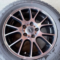 205/60R16 ダンロップ・ウインターマックス 2020年製造 ヴォクシー/ノア/ステップワゴンの画像