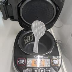 【美品】Zojirushi 象印 炊飯器 ブラックの画像