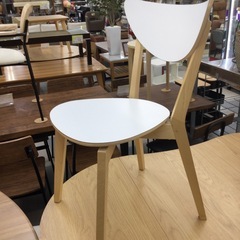 ⭐️春日市⭐️IKEA★NORRAKR⭐️3点ダイニングセット⭐️ナチュラル⭐️オシャレ⭐️白⭐️木目調⭐️の画像