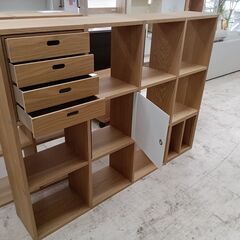 ★ジモティ割あり★  スタッキングシェルフ ベージュ W161×D28×H121 クリーニング済み TC8666の画像
