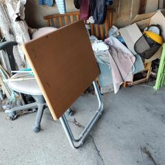 折りたたみ式机のみの画像