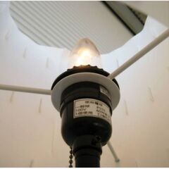 ユーワ　フロアスタンドライト　シンフォニーＦ　YFL-333　動作良好　高さ146x幅32㎝　間接照明　おしゃれ　インテリア　かわいい　YOUWAの画像