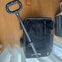 中古ペットカート黒色の画像