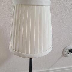 テーブルランプの画像