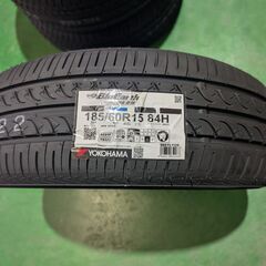 ●新品２０２５年製　ヨコハマ　ブルーアース AE-01F　185/60R15　4本セット●作業工賃込み●の画像