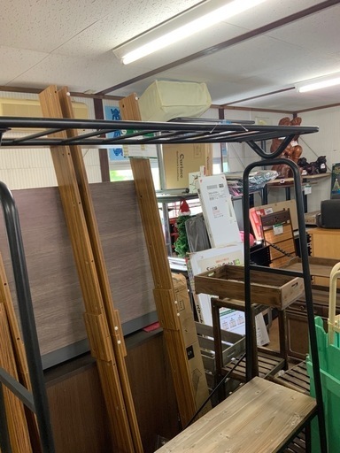 S【引き取り限定中古品】 ハンギングディスプレイシェルフ　　　　　