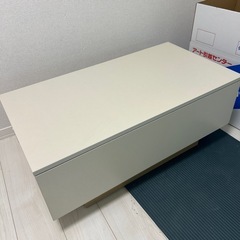 引き出し付きテーブル