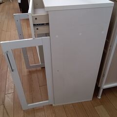 値下げしました！★ジモティ割あり★  レンジ台 ホワイト H90×D39×W60 クリーニング済み TK5226の画像
