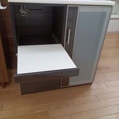 ★ジモティ割あり★  レンジ台 ブラック H100×D50×W90 クリーニング済み TK5227の画像