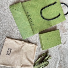 GUCCI キーリング空箱 紙袋