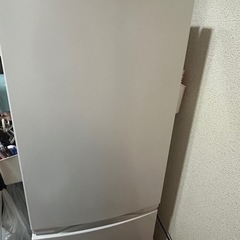 東芝　冷蔵庫　GR-U15BS （W）