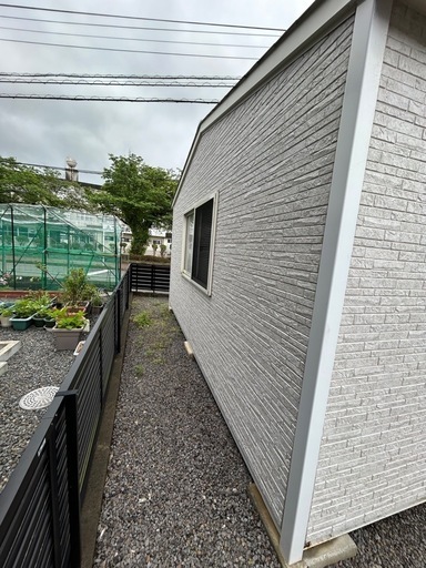 【商談中】三角屋根の可愛い中古プレハブ