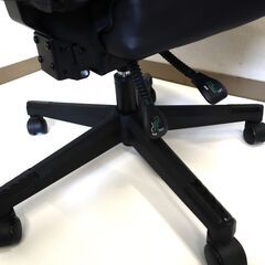 伊勢崎【現状品】gi5-5 ニトリ ゲーミングチェア GM706 リクライド135° PUレザー 椅子 PCチェアの画像