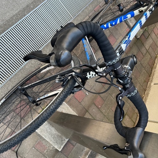 シクロクロスバイク　GIANT TCX1   