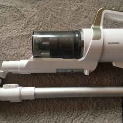 アイリスオーヤマ　掃除機