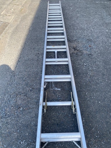 ピカ　2連梯子　7m31㎝
